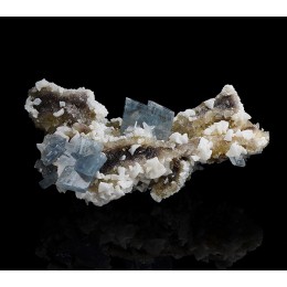 Baryte on Fluorite and Dolomite Moscona Mine M05663